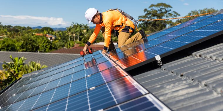 residential solar panel installation Leeds